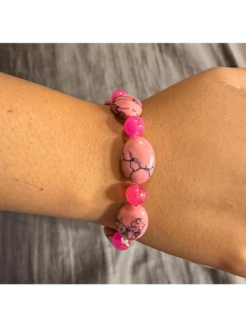 BRACELET LIGHT PINK HOWLITE AND PINK JELLY BEADS STRETCH BRACELET 7 INCHES